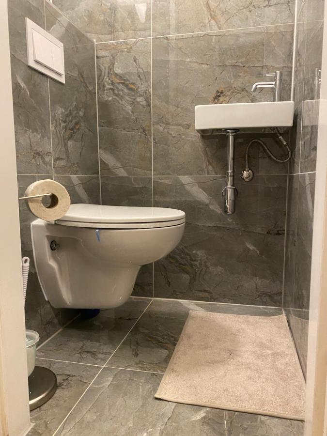 Flatprovider Hp Apartment Wien Eksteriør bilde